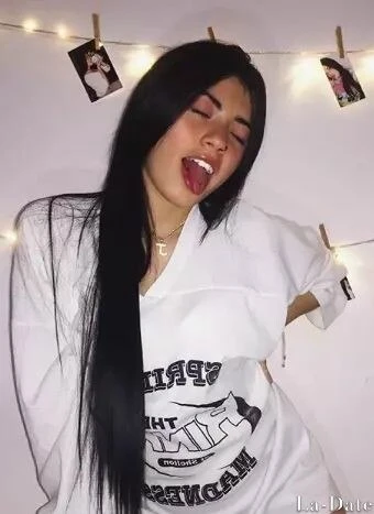 Karen Profile image 2