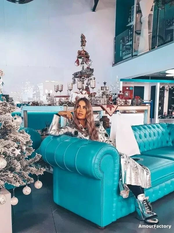 Elizabeth Profile image 4